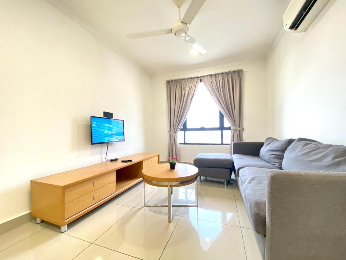 Solstice Cyberjaya By Easy Property Buitenkant foto
