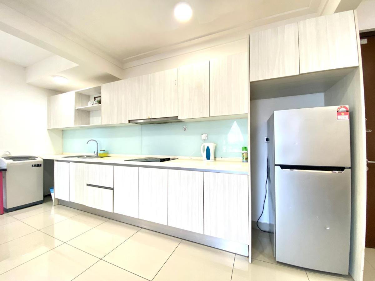 Solstice Cyberjaya By Easy Property Buitenkant foto