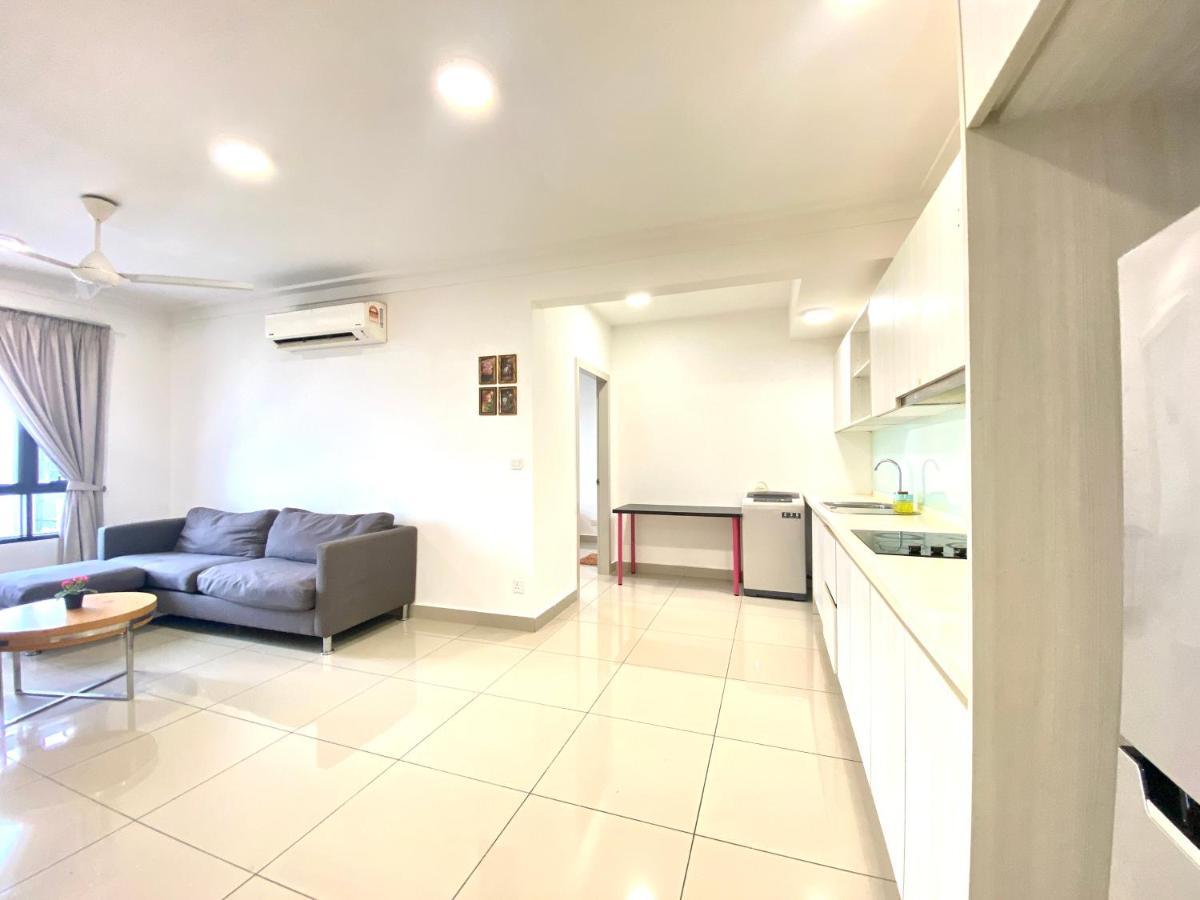 Solstice Cyberjaya By Easy Property Buitenkant foto