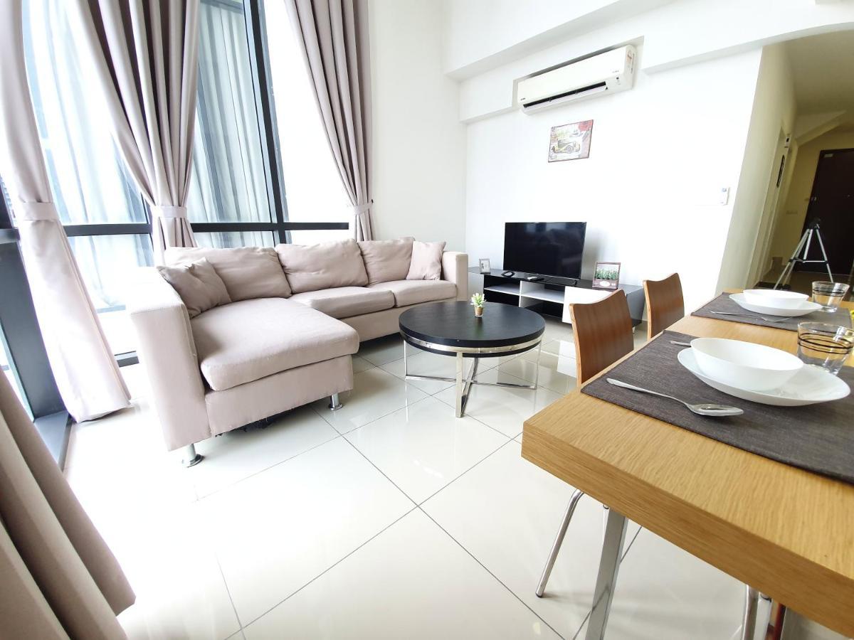 Solstice Cyberjaya By Easy Property Buitenkant foto