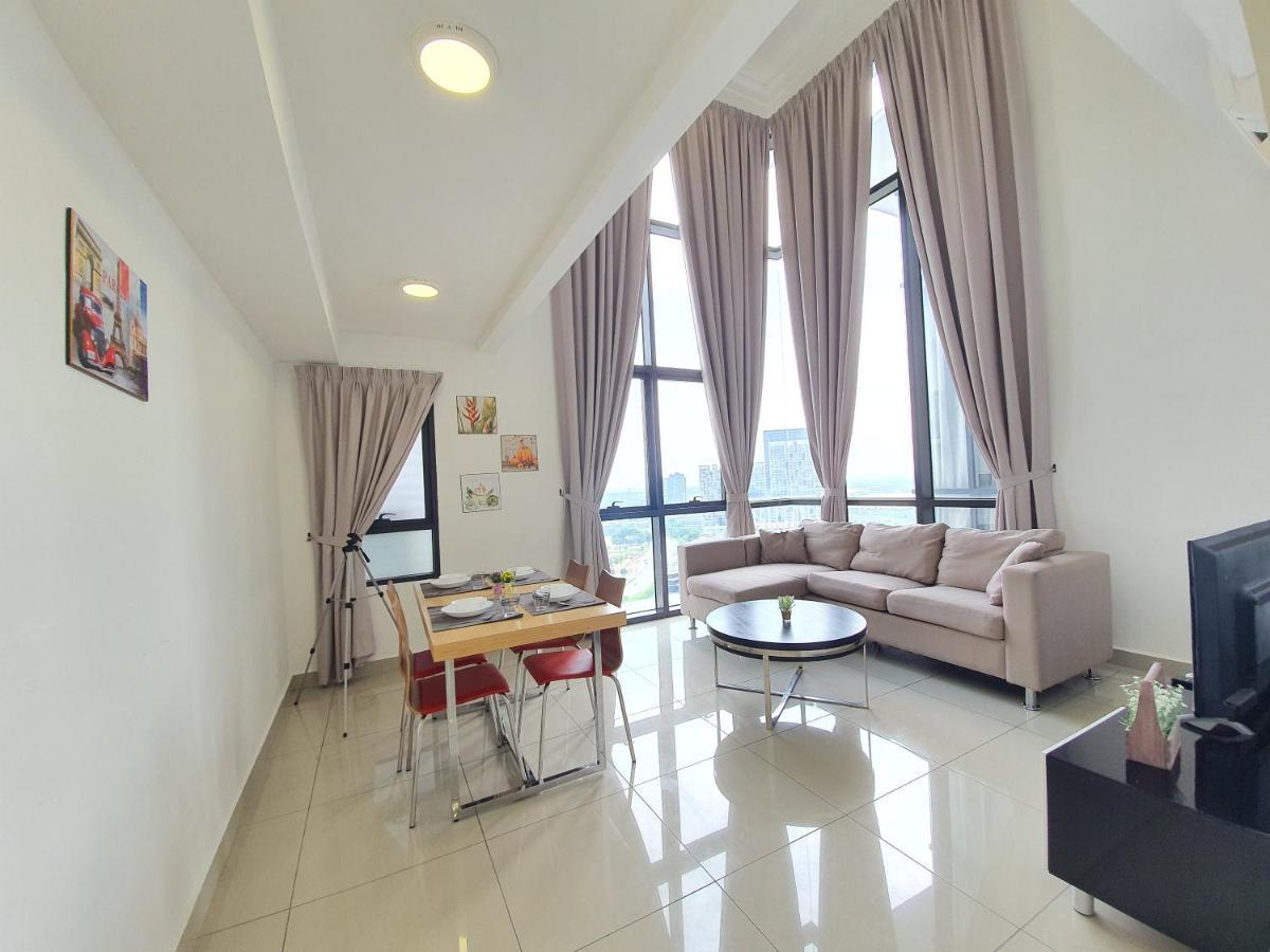 Solstice Cyberjaya By Easy Property Buitenkant foto